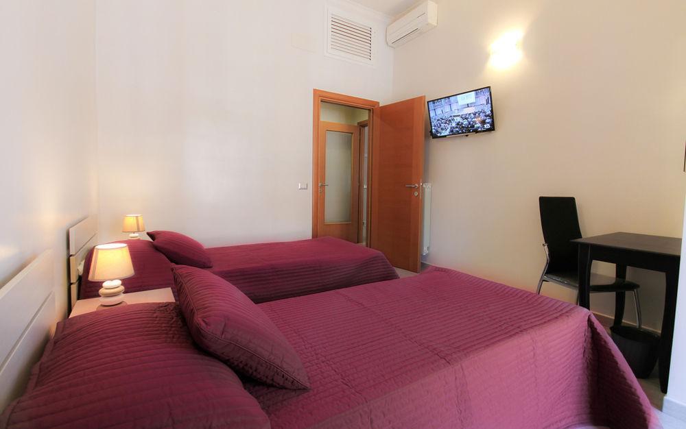 San Pietro'S Home - Guesthouse روما المظهر الخارجي الصورة