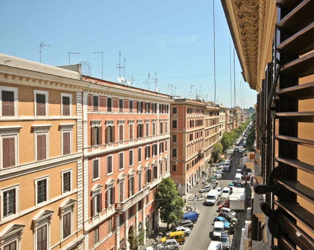 San Pietro'S Home - Guesthouse روما المظهر الخارجي الصورة